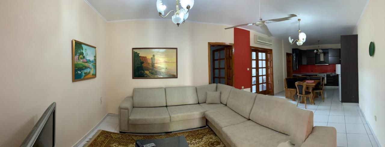 Shtepi Me Qera Fier Villa Ngoại thất bức ảnh